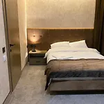 Hotel Kuprin *