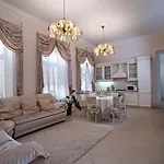 Hotel Kuprin *
