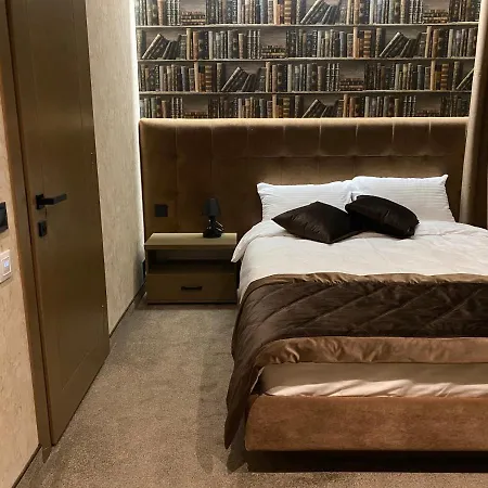 Kuprin Hotel *
