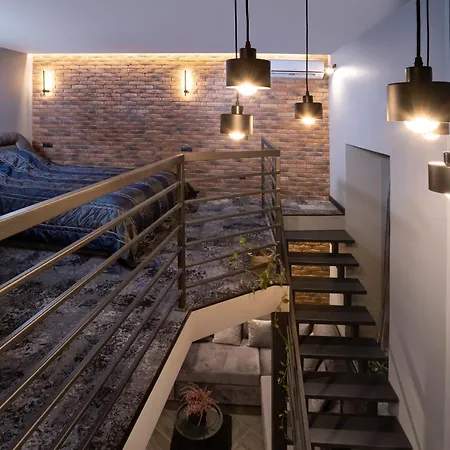 Hotel Kuprin *